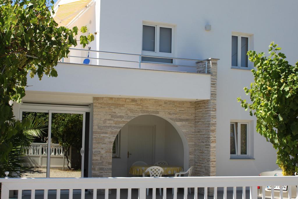 Apartments Ante Vir Εξωτερικό φωτογραφία
